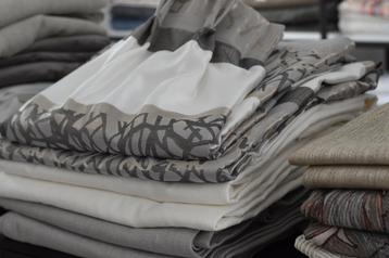 Luxe gordijnen voorradig maken - 70% honderd modellen beschikbaar voor biedingen