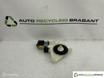 Raammotor rechtsachter Volkswagen Passat B8 5Q4959802D beschikbaar voor biedingen