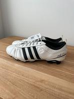 Adidas AdiNova EU 48, Sport en Fitness, Voetbal, Nieuw