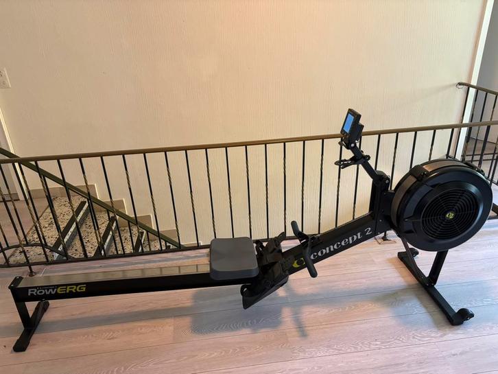 Concept2 RowErg Roeitrainer met PM5 Monitor, Sports & Fitness, Appareils de fitness, Comme neuf, Rameur, Bras, Jambes, Pectoraux