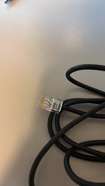 UPS datakabel, Ophalen, Zo goed als nieuw