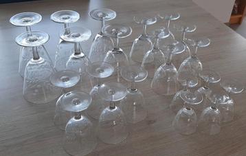 Ensemble de verres à vin beschikbaar voor biedingen