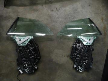 Audi A3 Type 8P7 Zijruit LA en RA Raammotor Raammechanisme C beschikbaar voor biedingen