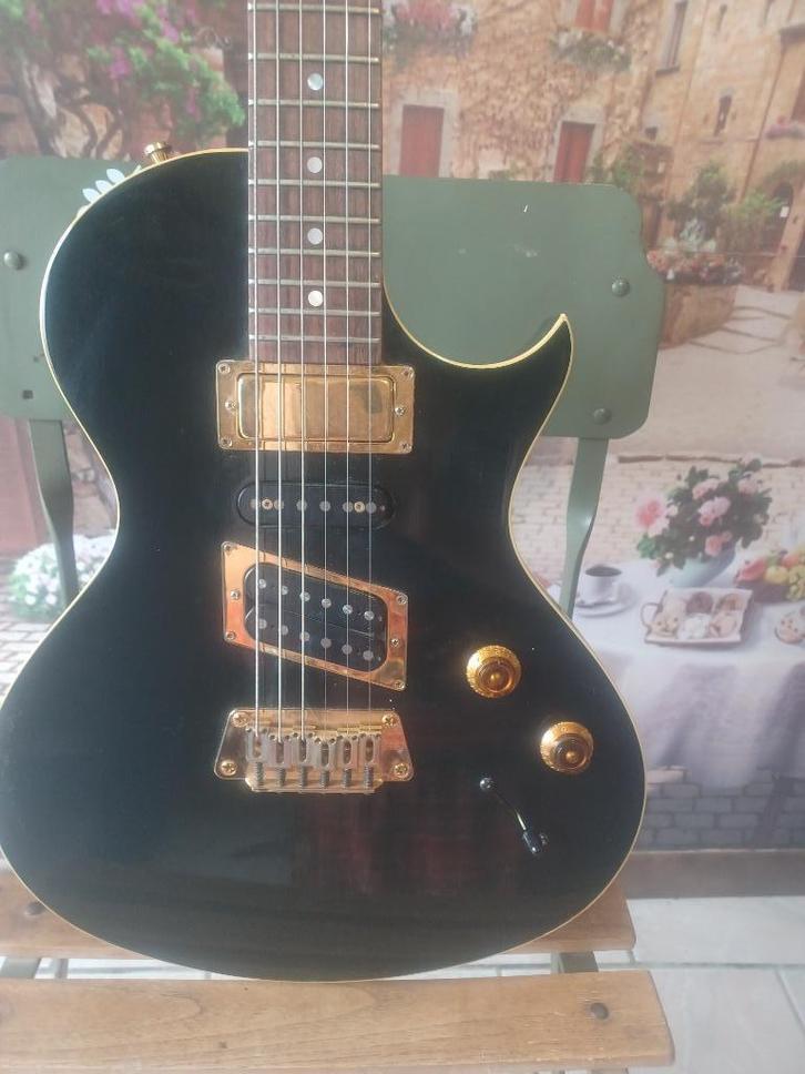 Guitare, Muziek en Instrumenten, Snaarinstrumenten | Gitaren | Akoestisch, Zo goed als nieuw, Overige typen, Ophalen