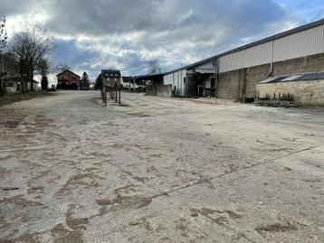 Surface de stockage ouverte bétonnée à louer