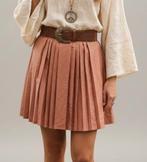 leuk plooi rokje van vicolo, Vêtements | Femmes, Jupes, Taille 38/40 (M), Enlèvement ou Envoi, Rose, Au-dessus du genou