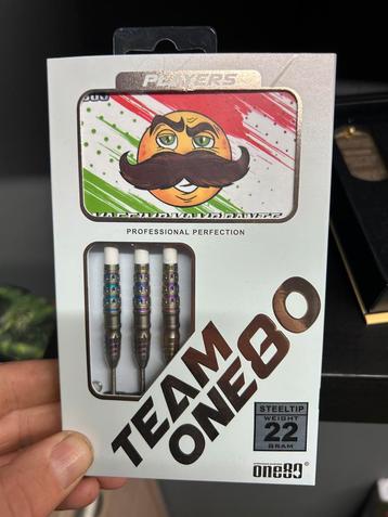 Darts Massimo Dante One 80 beschikbaar voor biedingen