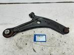 BRAS DE SUSPENSION AVANT DROIT (TRIANGLE) Ford Fiesta 7, Utilisé, Ford