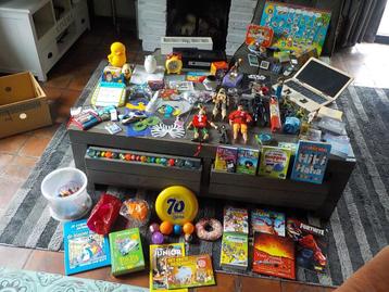 grande collection de jouets 2 boîtes à bananes pleines, Enlèvement ou Envoi, Utilisé