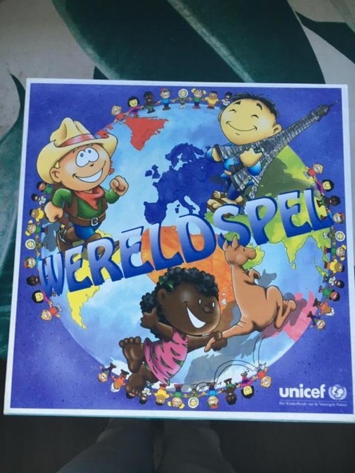Wereldspel - Unicef, Hobby en Vrije tijd, Gezelschapsspellen | Bordspellen, Zo goed als nieuw, Vijf spelers of meer, Ophalen of Verzenden