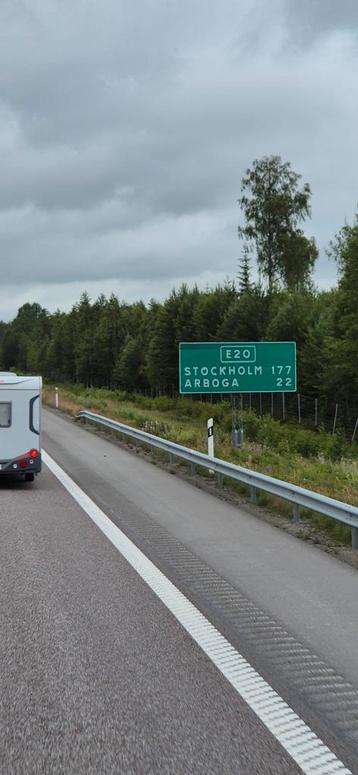 CHAUFFEUR B,C,CE beschikbaar voor biedingen