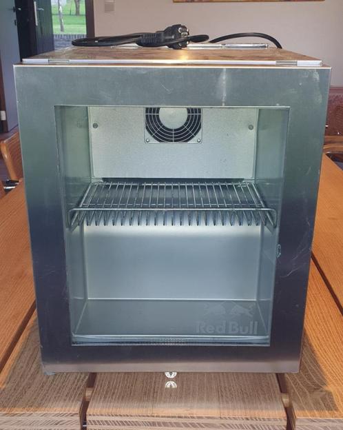 Vestfrost Redbull mini-koeler, Elektronische apparatuur, Koelkasten en IJskasten, Zo goed als nieuw, Zonder vriesvak, Minder dan 75 liter