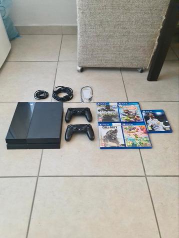 Playstation 4 | 2 Controllers | 5 Games | Perfecte Staat beschikbaar voor biedingen