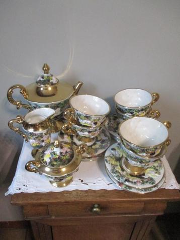 Koffieservres Capodimonte beschikbaar voor biedingen
