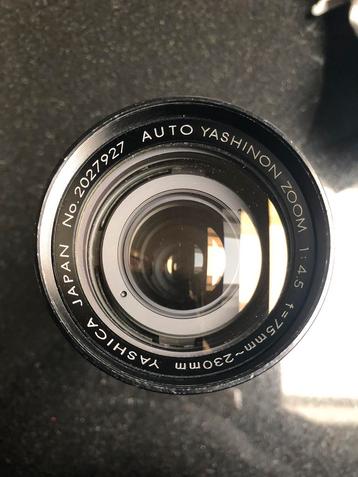 Yashica Yashinon 75-230mm beschikbaar voor biedingen