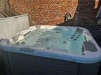 Jacuzzi dimension one Californian. 2 lig en 3 zitplaatsen., Tuin en Terras, Ophalen
