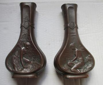 2 art nouveau vaasjes brons gepatineerd elfjes vrouwen beschikbaar voor biedingen