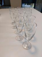 11 champagneglazen, Ophalen, Zo goed als nieuw