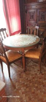 Ronde tafel en 6 stoelen, Ophalen