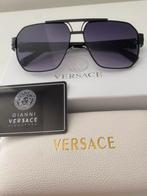 Lunettes de soleil 1 en 1 Versace (nouvelles), Bijoux, Sacs & Beauté, Lunettes de Soleil & Lunettes | Hommes, Enlèvement ou Envoi