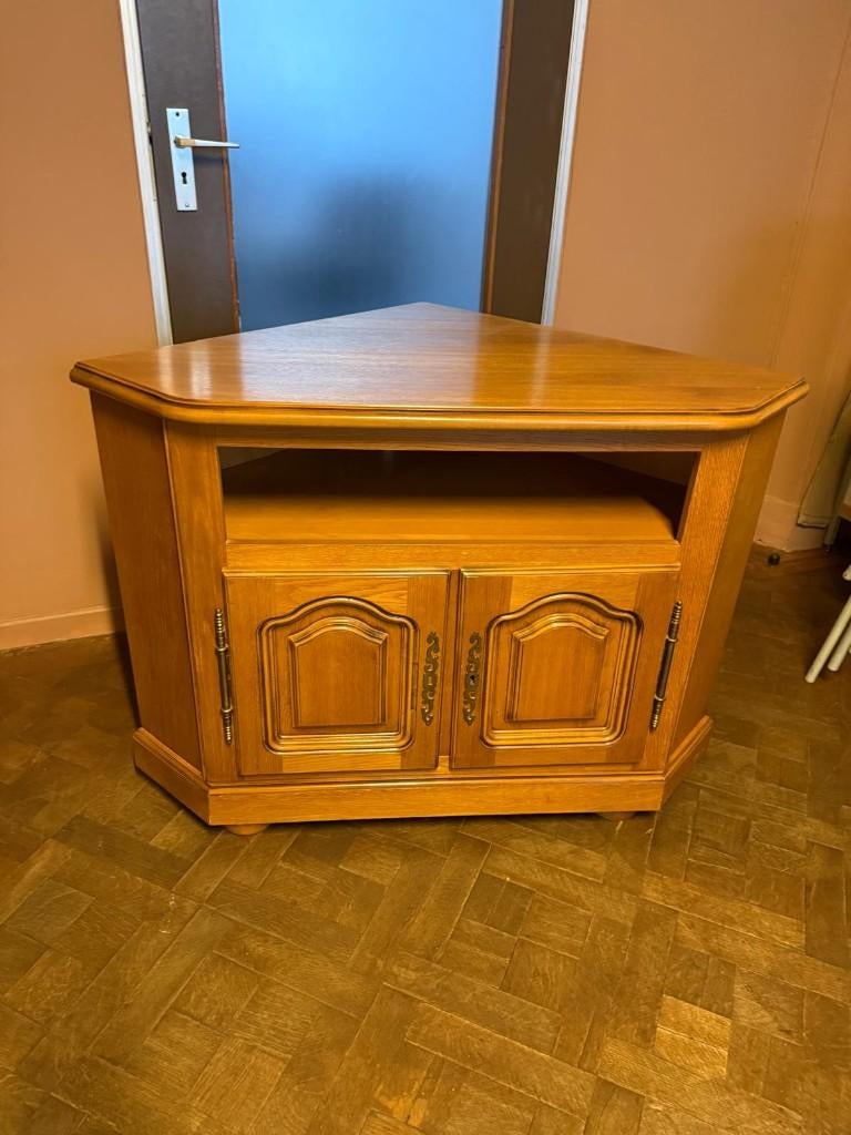 MEUBLE SALON TV, Maison & Meubles, Tables | Tables de salon, 100 à 150 cm, 75 cm ou plus, Enlèvement ou Envoi, Comme neuf