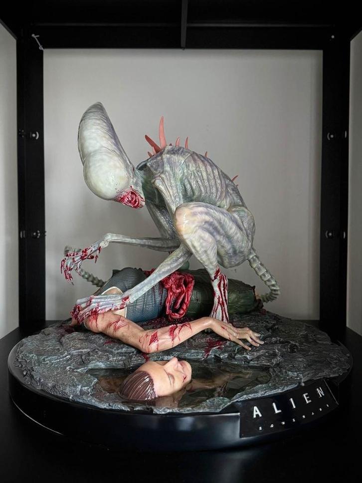 Neomorph 1/3 - Deep Tale, Verzamelen, Beelden en Beeldjes, Zo goed als nieuw, Overige typen, Ophalen