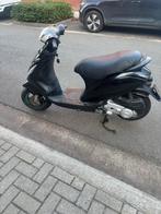 Piaggio zip Klasse A 2022, Fietsen en Brommers, Scooters | Piaggio, Zip, Klasse A (25 km/u), Ophalen of Verzenden, Zo goed als nieuw