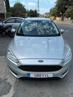 Ford focus 1.6 automatisch goed auto, Auto's, 1600 cc, Bedrijf, 5 zetels, 5 deurs