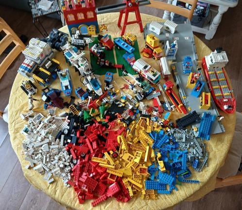 Legoland lot van Lego met boekjes, Kinderen en Baby's, Speelgoed | Duplo en Lego, Gebruikt, Lego, Losse stenen, Ophalen