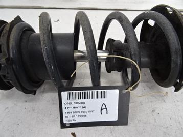 RESSORT DE SUSPENSION AVANT Opel Combo Tour (Corsa C), Utilisé, Opel