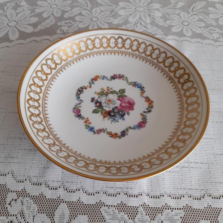 Schaal fijn porselein  Karlsbad., Antiek en Kunst, Antiek | Porselein, Ophalen of Verzenden