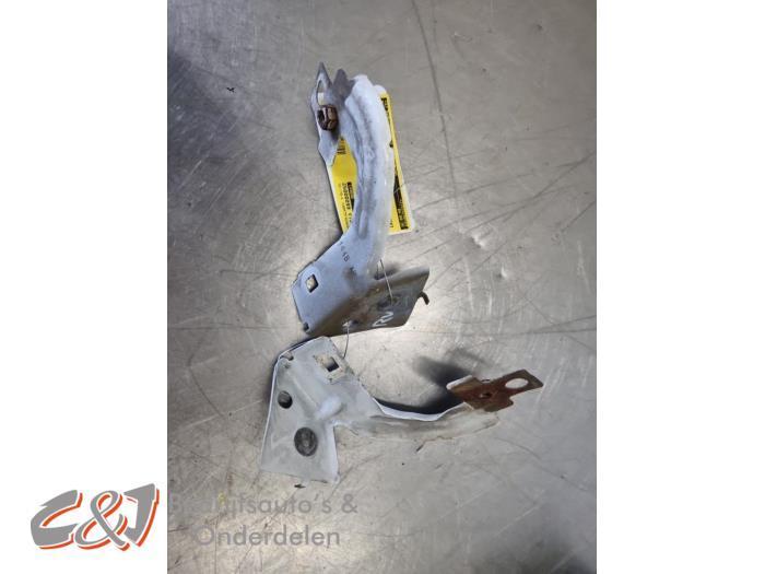 Bumpersteun links-voor van een Dodge RAM, Auto-onderdelen, Carrosserie, Dodge, Gebruikt, 3 maanden garantie, Ophalen of Verzenden