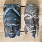 2 oude Afrikaanse maskers, Ophalen of Verzenden