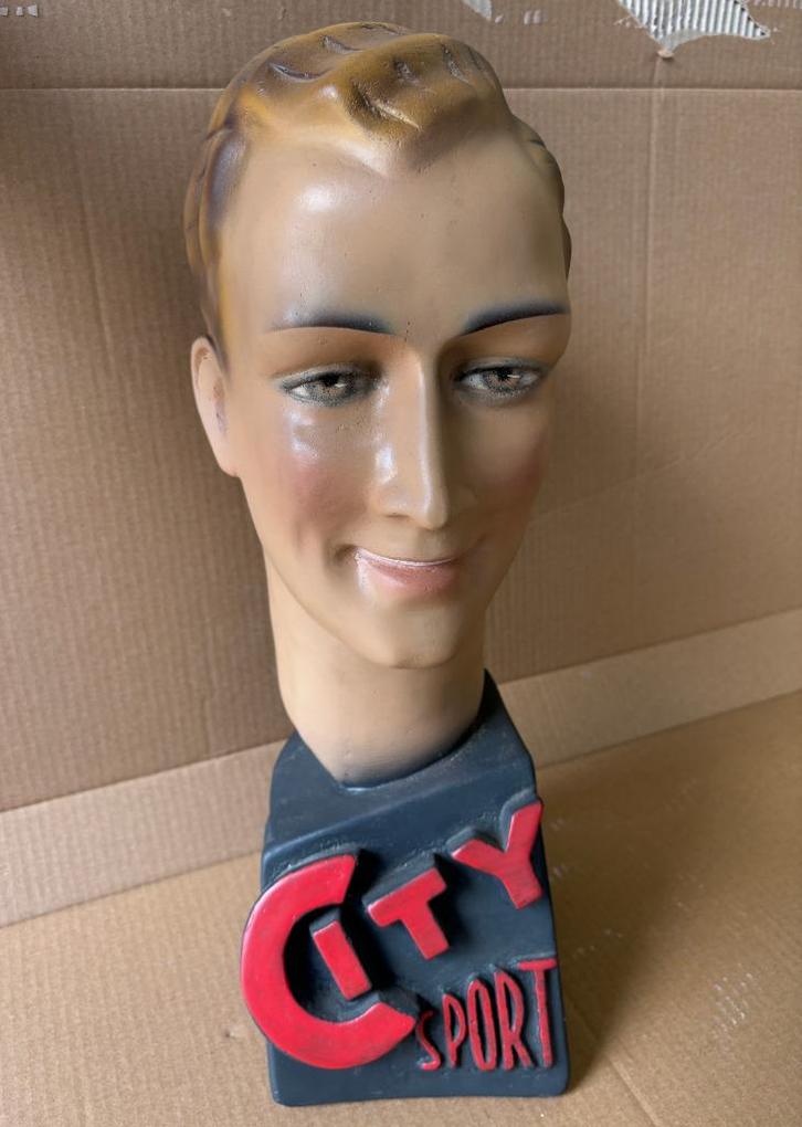 PLV Plâtre Publicitaire City Sport Mannequin Porte Chapeau, Collections, Marques & Objets publicitaires, Enlèvement ou Envoi
