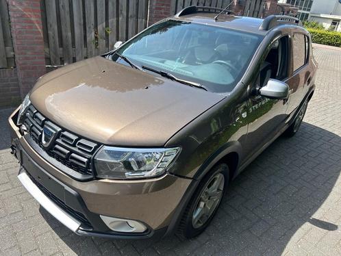 Dacia sandero stepway, Auto's, Dacia, Particulier, Sandero, Benzine, Overige carrosserie, 5 deurs, Handgeschakeld, Bruin, Ophalen