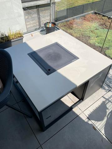 Cosi vuurtafel  beschikbaar voor biedingen