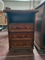 Kast bijzettafel vintage Plantentafel = 5 EUR per stuk, Ophalen, Zo goed als nieuw