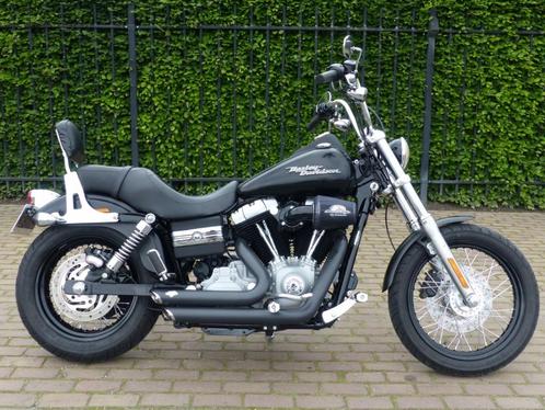Harley Street Bob 1600, Motos, Motos | Harley-Davidson, Entreprise, Chopper, plus de 35 kW, 2 cylindres, Enlèvement