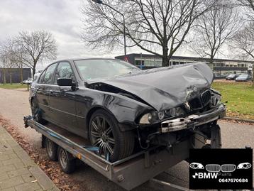 Alle onderdelen Bmw 525i E39 M-SPORT beschikbaar voor biedingen