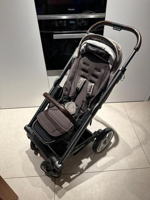 Kinderwagen musty igo farmer met draagmand en alle accesoi, Enfants & Bébés, Poussettes & Combinaisons, Comme neuf, Poussette combi