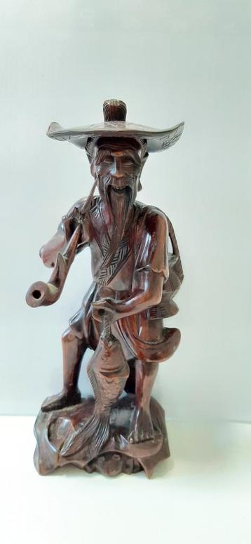 vintage houten Chinees beeld beschikbaar voor biedingen