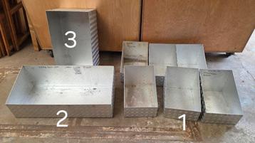 Aluminium gelaste bakken beschikbaar voor biedingen