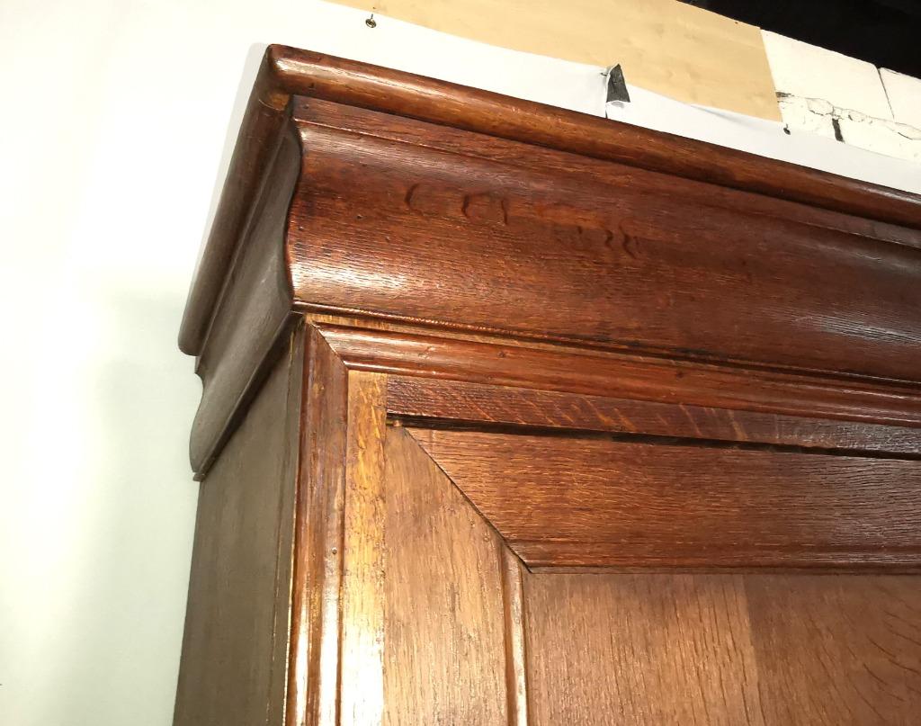 Hoge Antieke Franse Louis Philippe kleerkast zware eik, Enlèvement