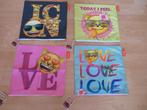 4 nieuwe Emoji-kussenhoezen 40x40 cm, Huis en Inrichting, Woonaccessoires | Kussens, Ophalen of Verzenden, Nieuw, Overige kleuren
