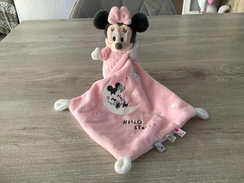 Disney Minnie Mouse knuffeldoekje, Kinderen en Baby's, Speelgoed | Babyspeelgoed, Zo goed als nieuw, Overige typen, Ophalen of Verzenden