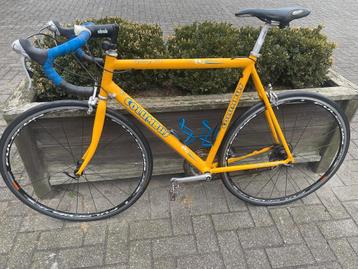 Fiets Colombus koers  beschikbaar voor biedingen