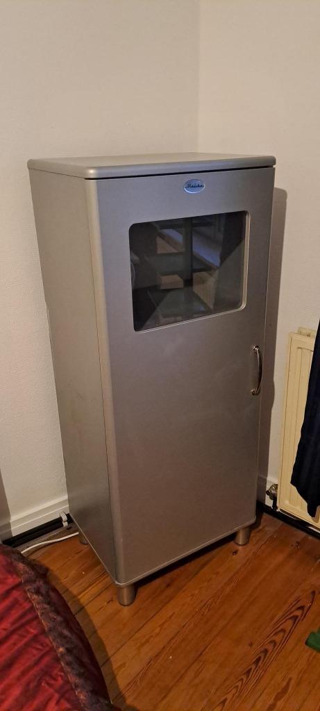 Armoire Malibu, Maison & Meubles, Armoires | Penderies & Garde-robes, Utilisé, 150 à 200 cm, 50 à 100 cm, 50 à 75 cm, Avec porte(s)