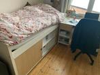 bed en bureau Ikea, Ophalen, Gebruikt