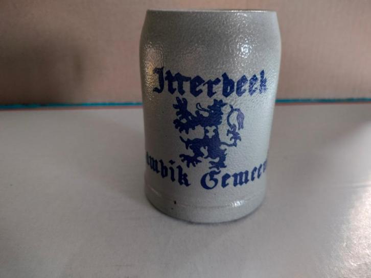 🍺  Itterbeek Lambik Gemeente kleine mok bier pul, Verzamelen, Biermerken, Zo goed als nieuw, Glas of Glazen, Overige merken, Ophalen of Verzenden
