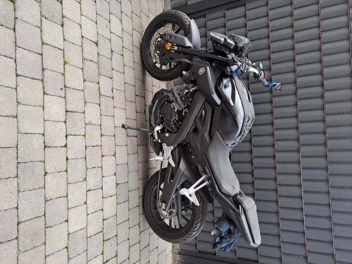 Yamaha mt-125, Motoren, Motoren | Yamaha, Particulier, Naked bike, 11 kW of minder, ABS, Handvatverwarming, Sportuitlaat, Ophalen